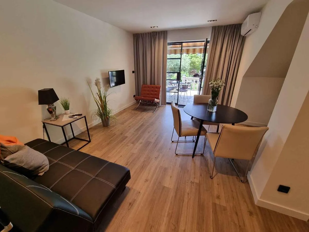 Apartments In Crikvenica 5483