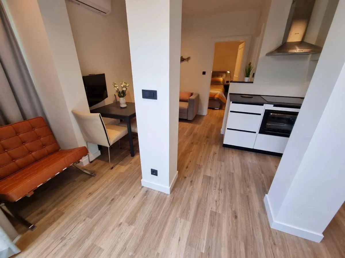 Apartments In Crikvenica 5483